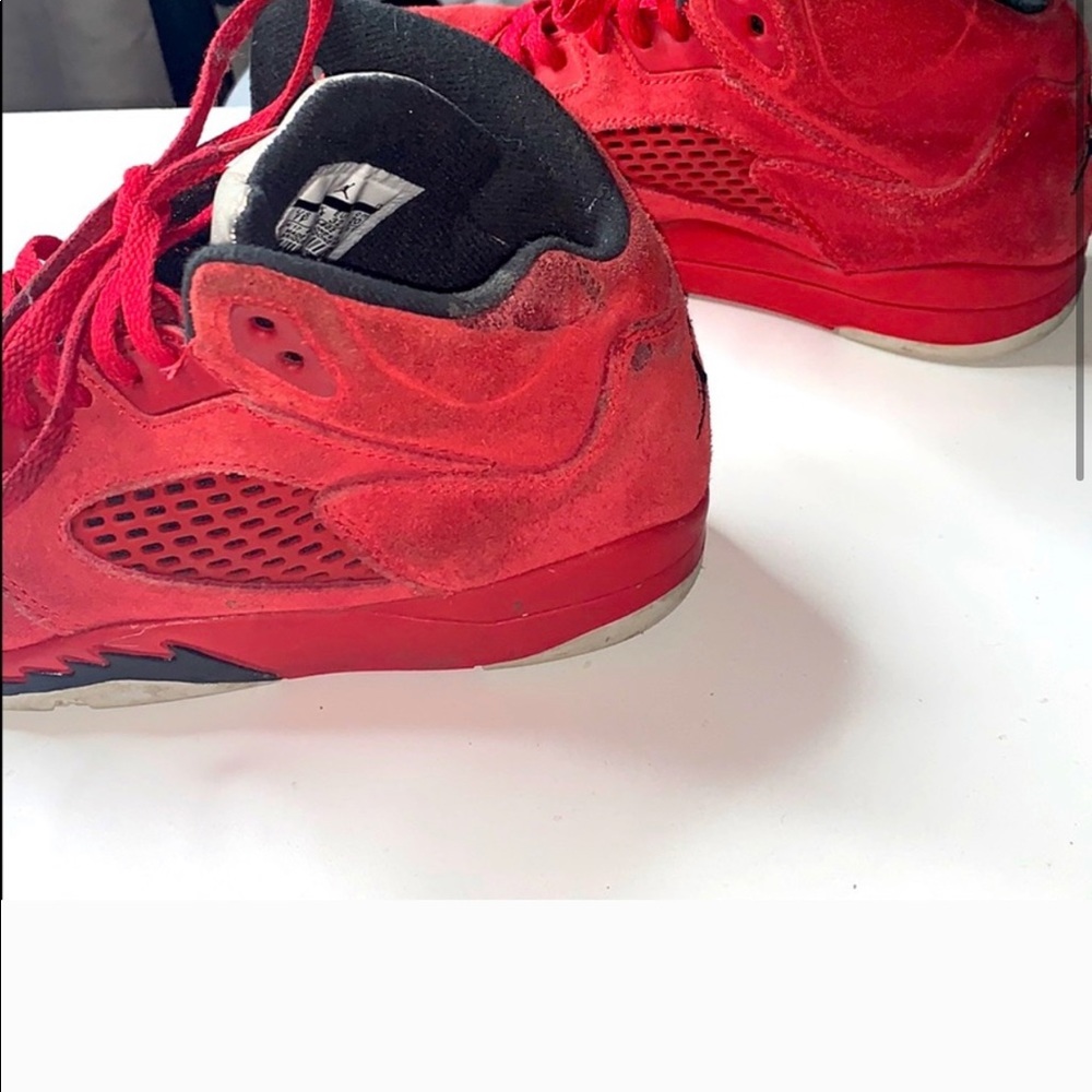 Shoes - Picture 2 of 4